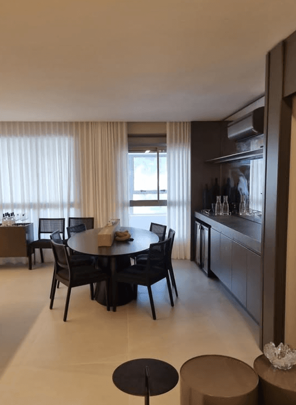 Apartamento Alto Padrão — Pintura + Acabamento em Florianópolis